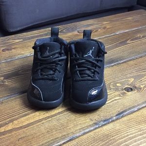 Baby Jordan Retro 12